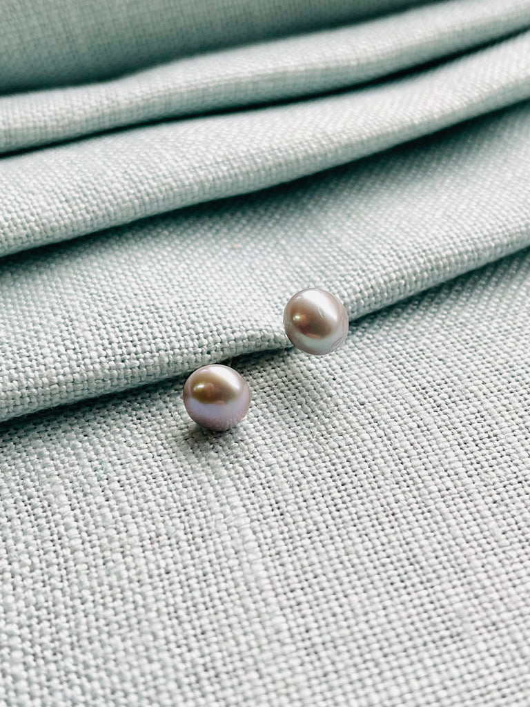 French Grey Pearl Boutons
