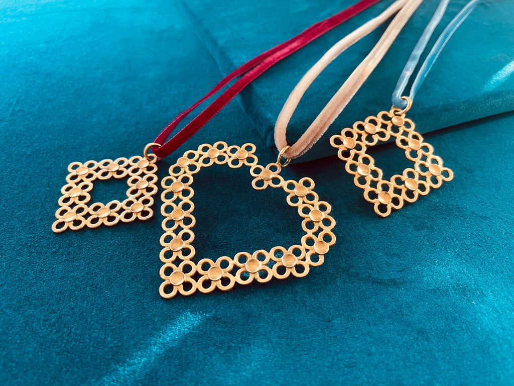 Alhambra Heart Pendant