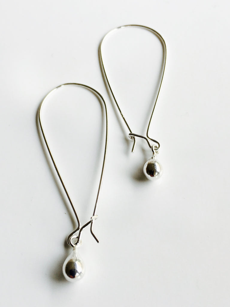 Long Earrings with Dewdrops