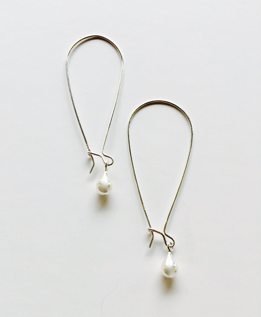 Long Earrings with Dewdrops