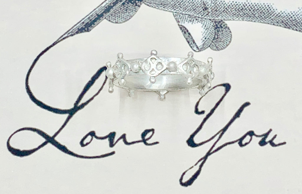 Whisper Ring